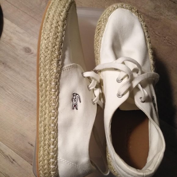 shoes - Picture 2 of 4